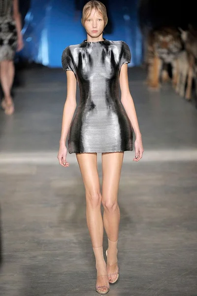 Look 33